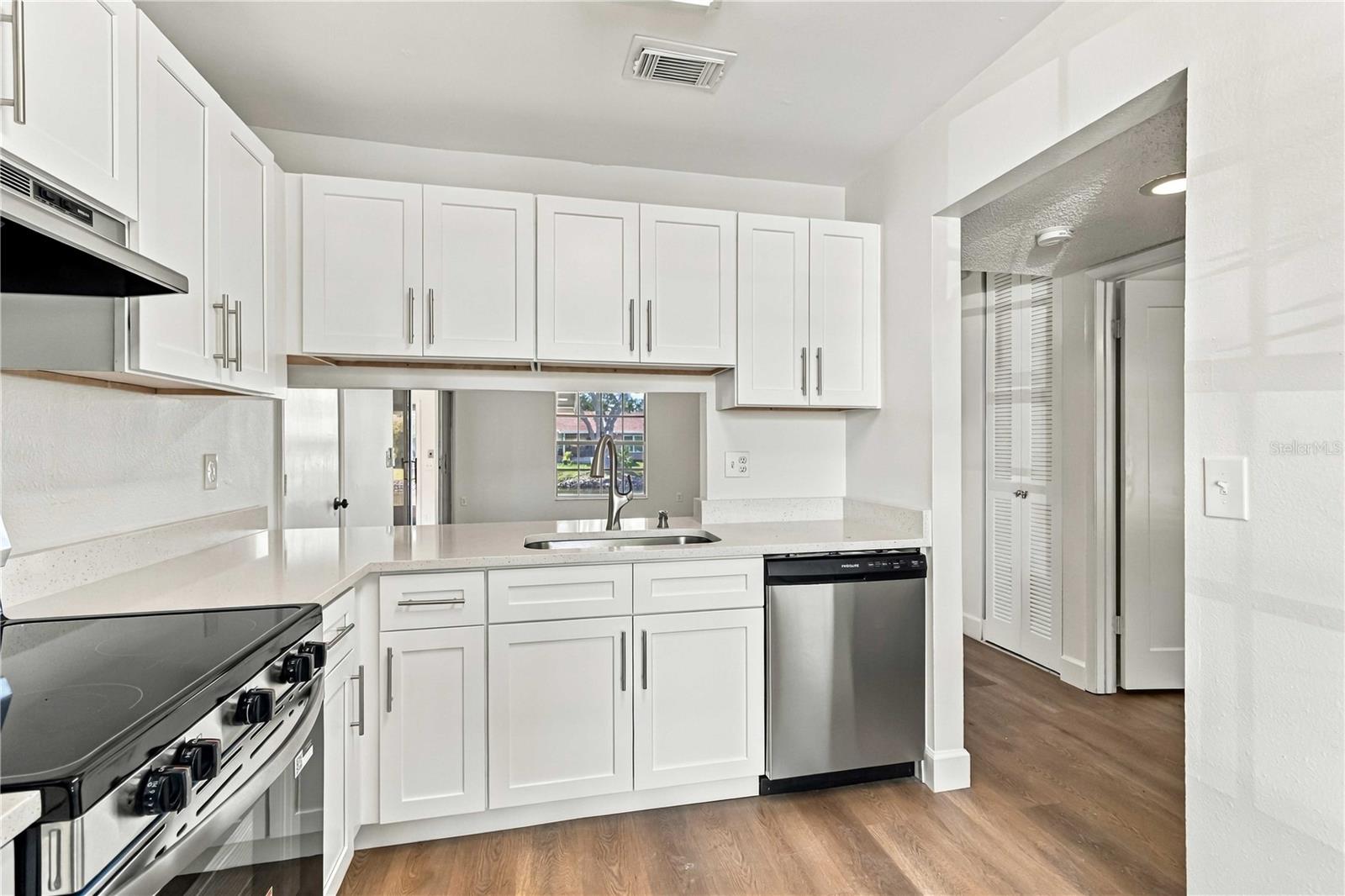 4006 41ST STREET W, Bradenton, FL 34205