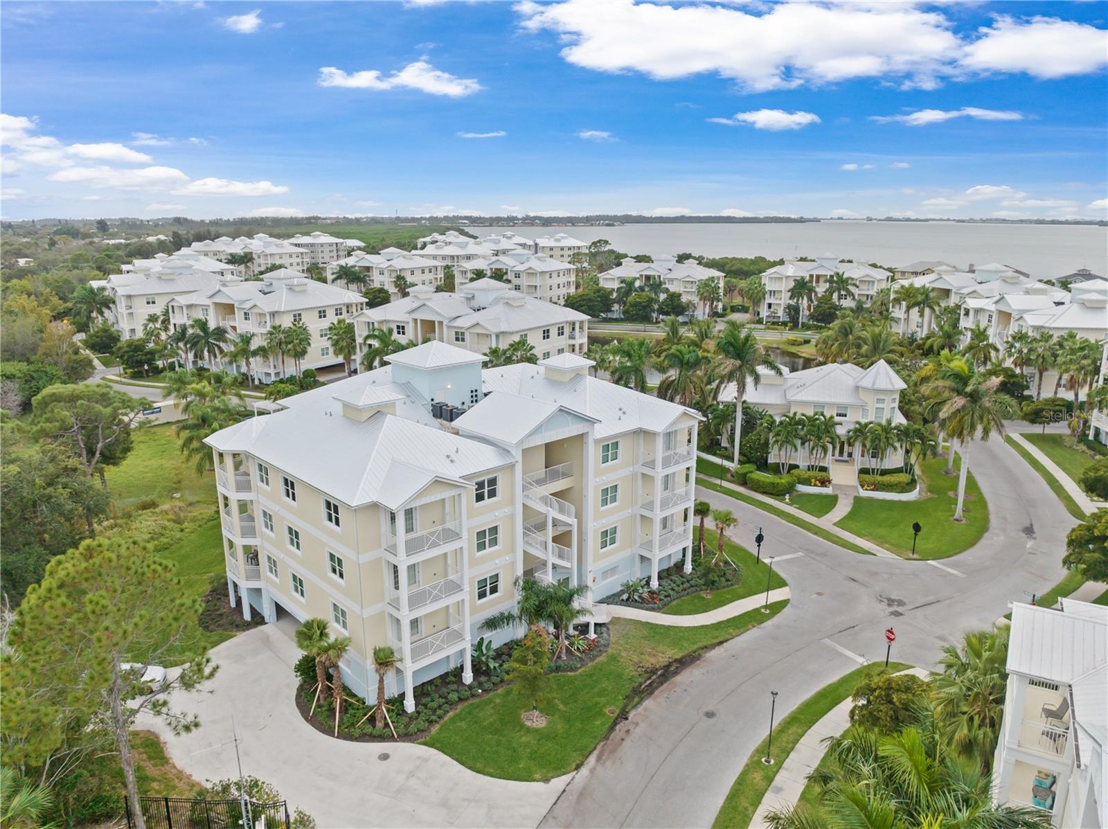 7611 34TH AVENUE W, #301, Bradenton, FL 34209
