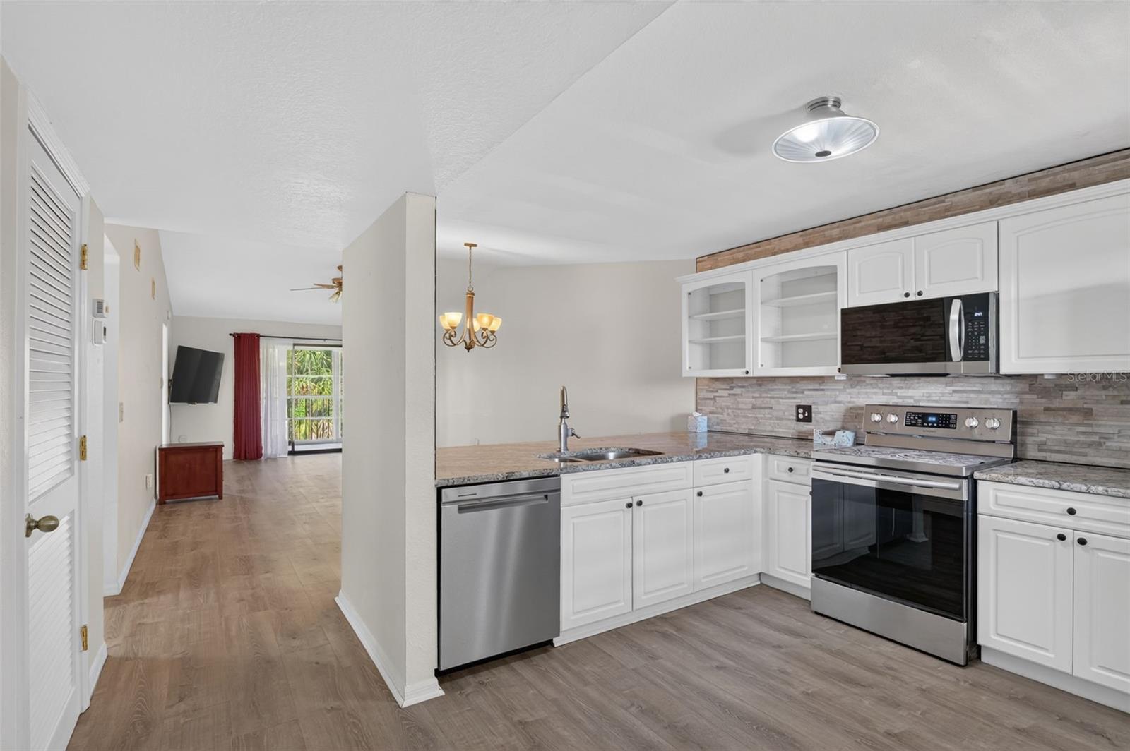 175 KINGS HIGHWAY, #C4, Punta Gorda, FL 33983