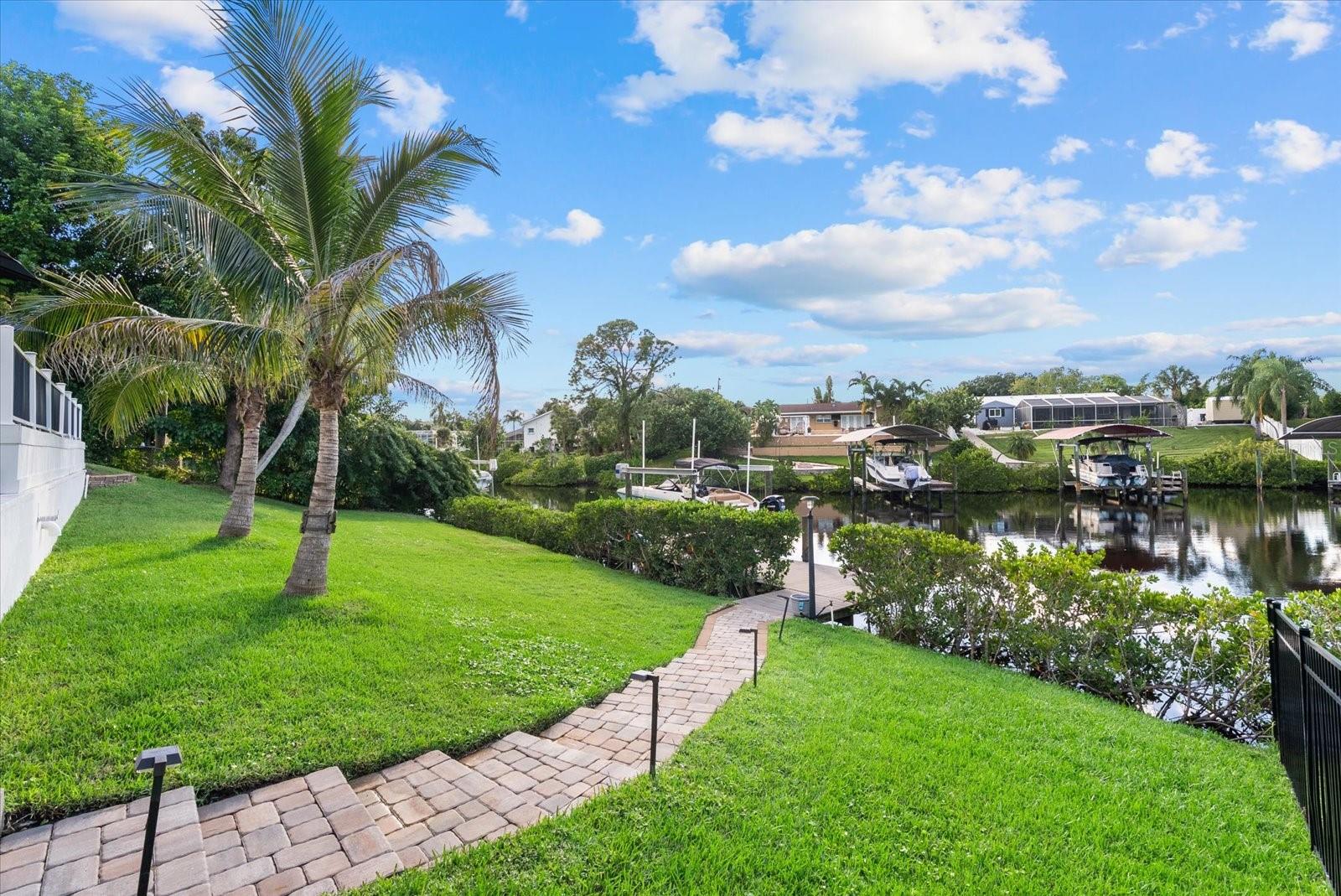 481 MAGELLAN DRIVE, Sarasota, FL 34243