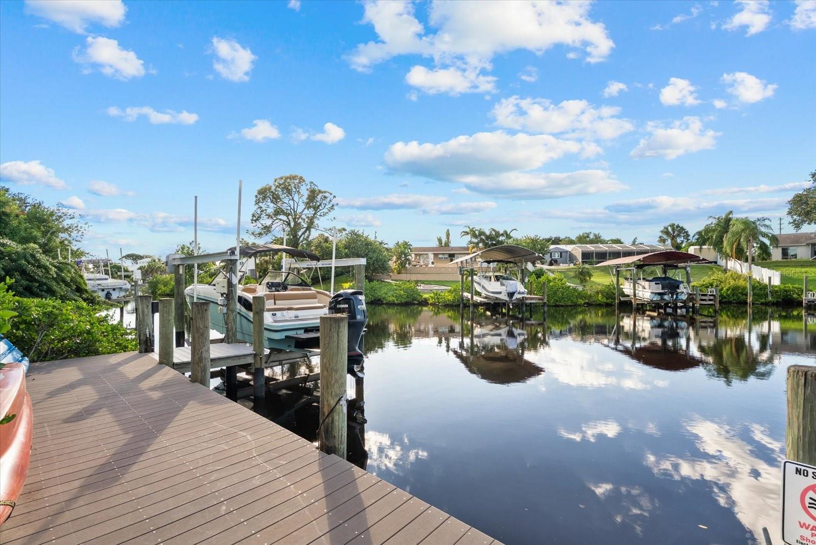 481 MAGELLAN DRIVE, Sarasota, FL 34243