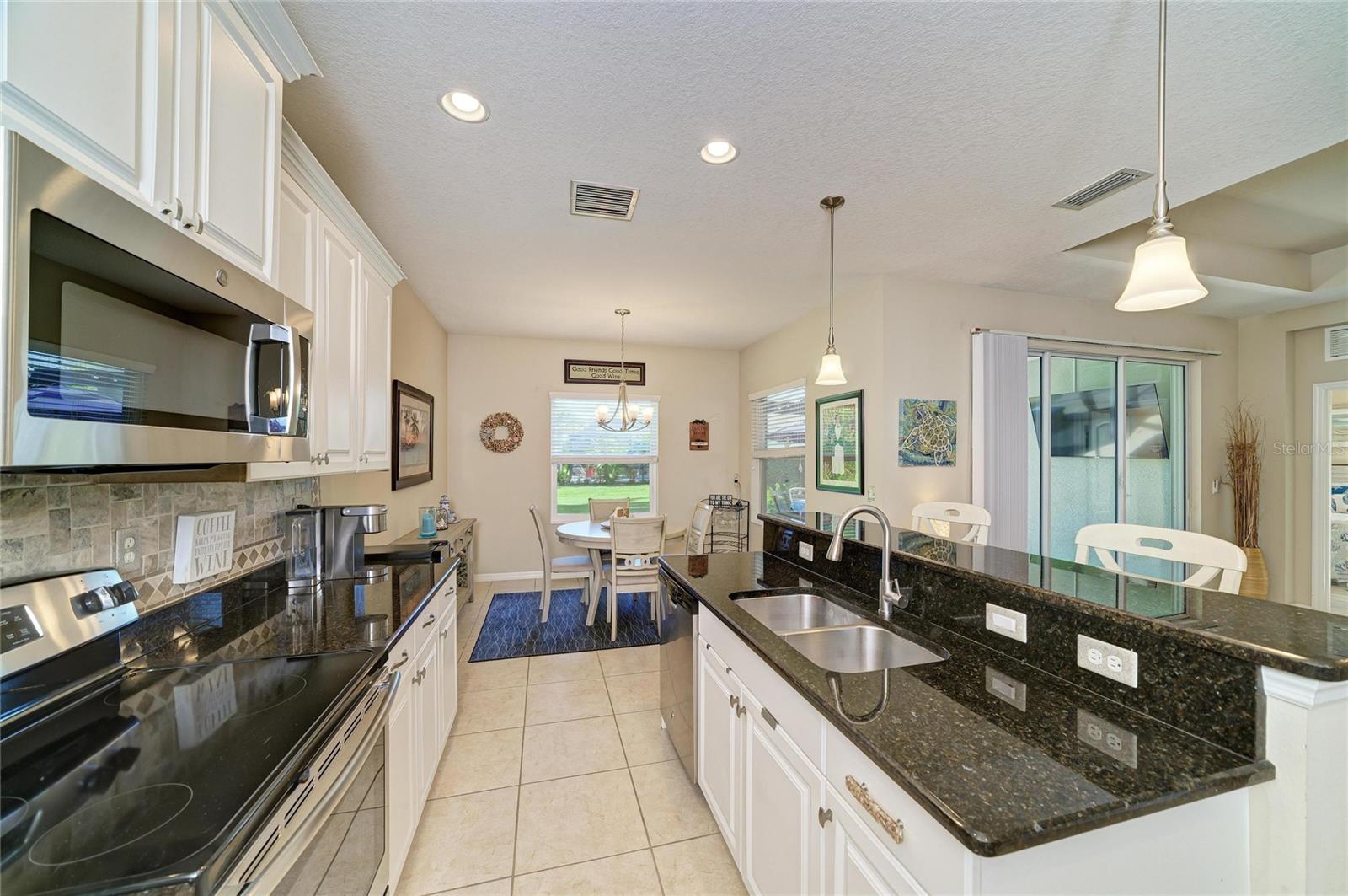 11728 FENNEMORE WAY, Parrish, FL 34219