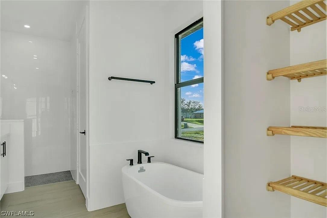 1615 NW 26TH STREET, Cape Coral, FL 33993