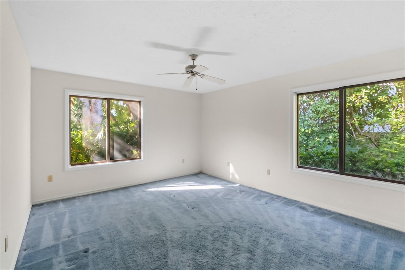 5122 KESTRAL PARK S, Sarasota, FL 34231