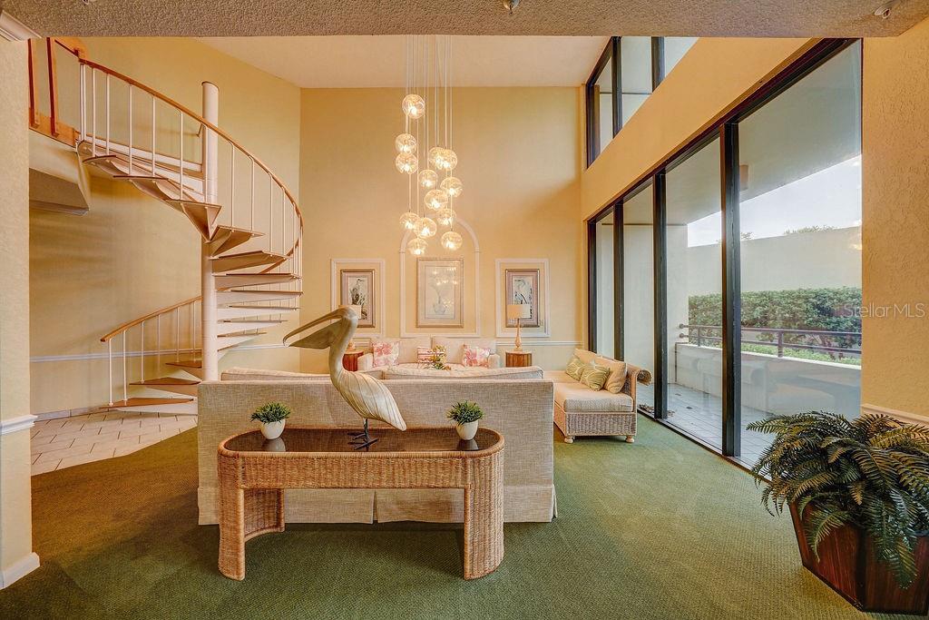 5940 PELICAN BAY PLAZA S, #203, Gulfport, FL 33707