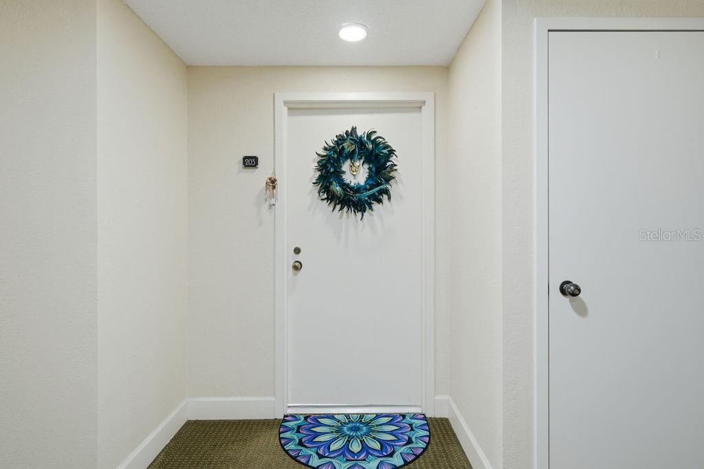 5940 PELICAN BAY PLAZA S, #203, Gulfport, FL 33707