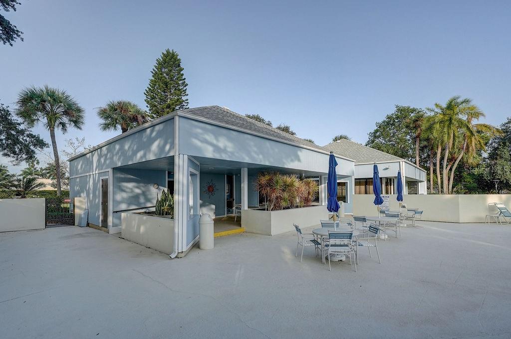 5940 PELICAN BAY PLAZA S, #203, Gulfport, FL 33707