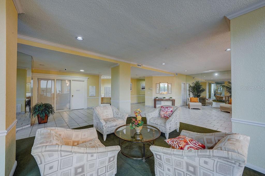 5940 PELICAN BAY PLAZA S, #203, Gulfport, FL 33707