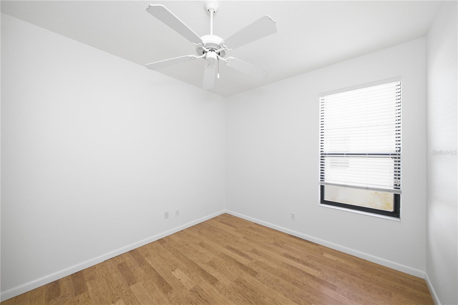 8013 STIRLING FALLS CIRCLE, Sarasota, FL 34243
