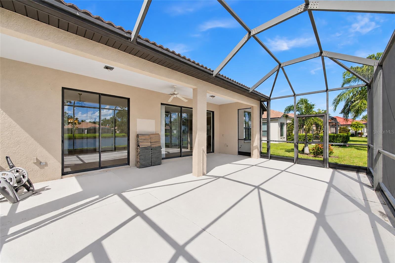 8013 STIRLING FALLS CIRCLE, Sarasota, FL 34243