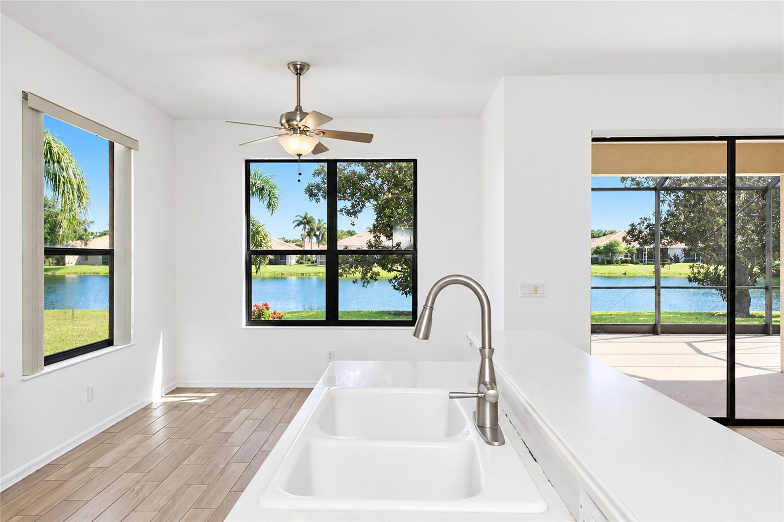 8013 STIRLING FALLS CIRCLE, Sarasota, FL 34243