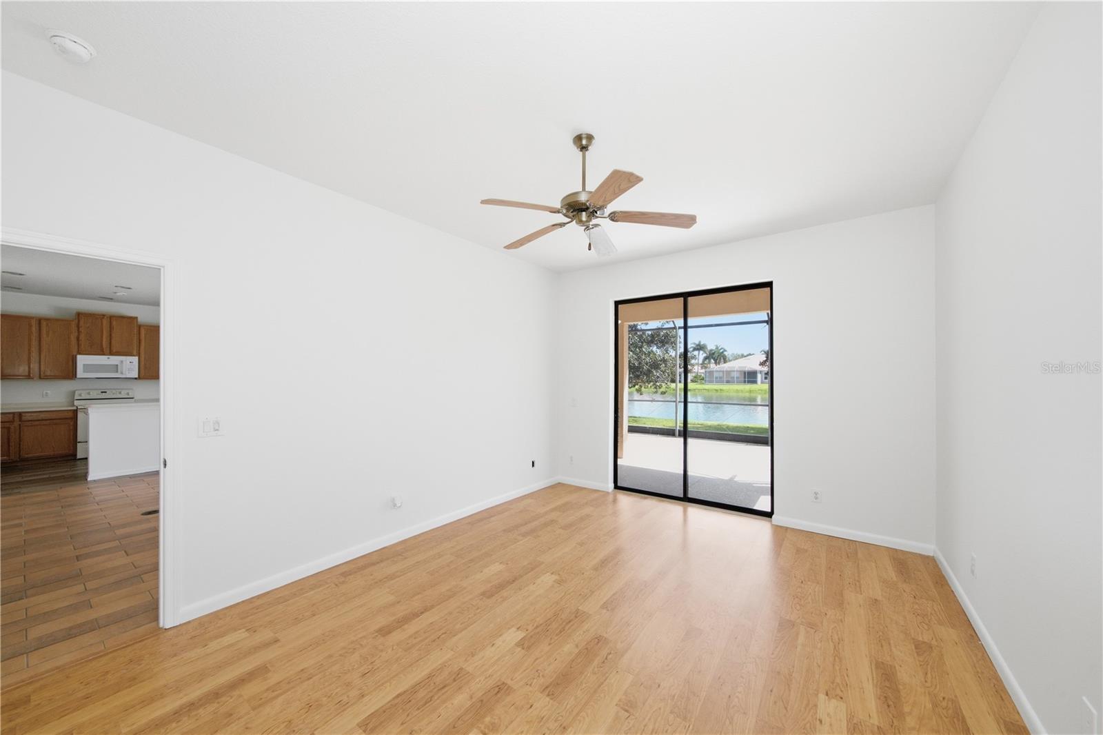 8013 STIRLING FALLS CIRCLE, Sarasota, FL 34243
