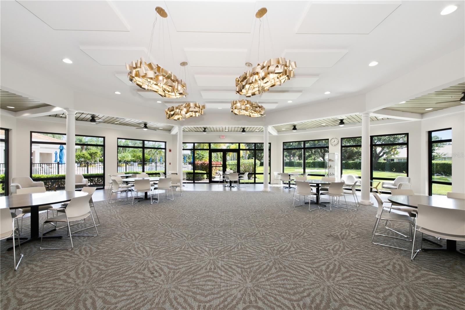 8013 STIRLING FALLS CIRCLE, Sarasota, FL 34243