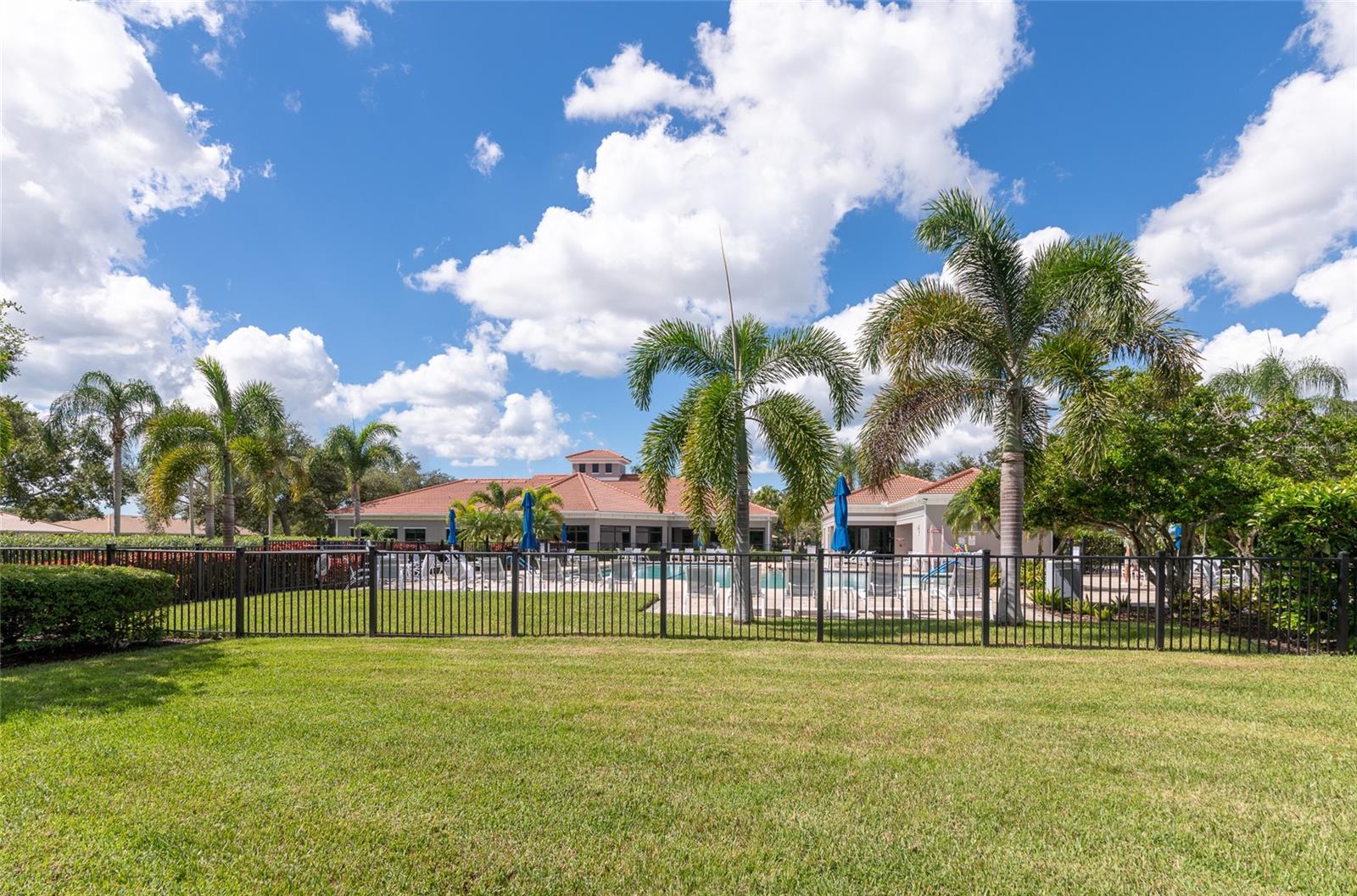 8013 STIRLING FALLS CIRCLE, Sarasota, FL 34243