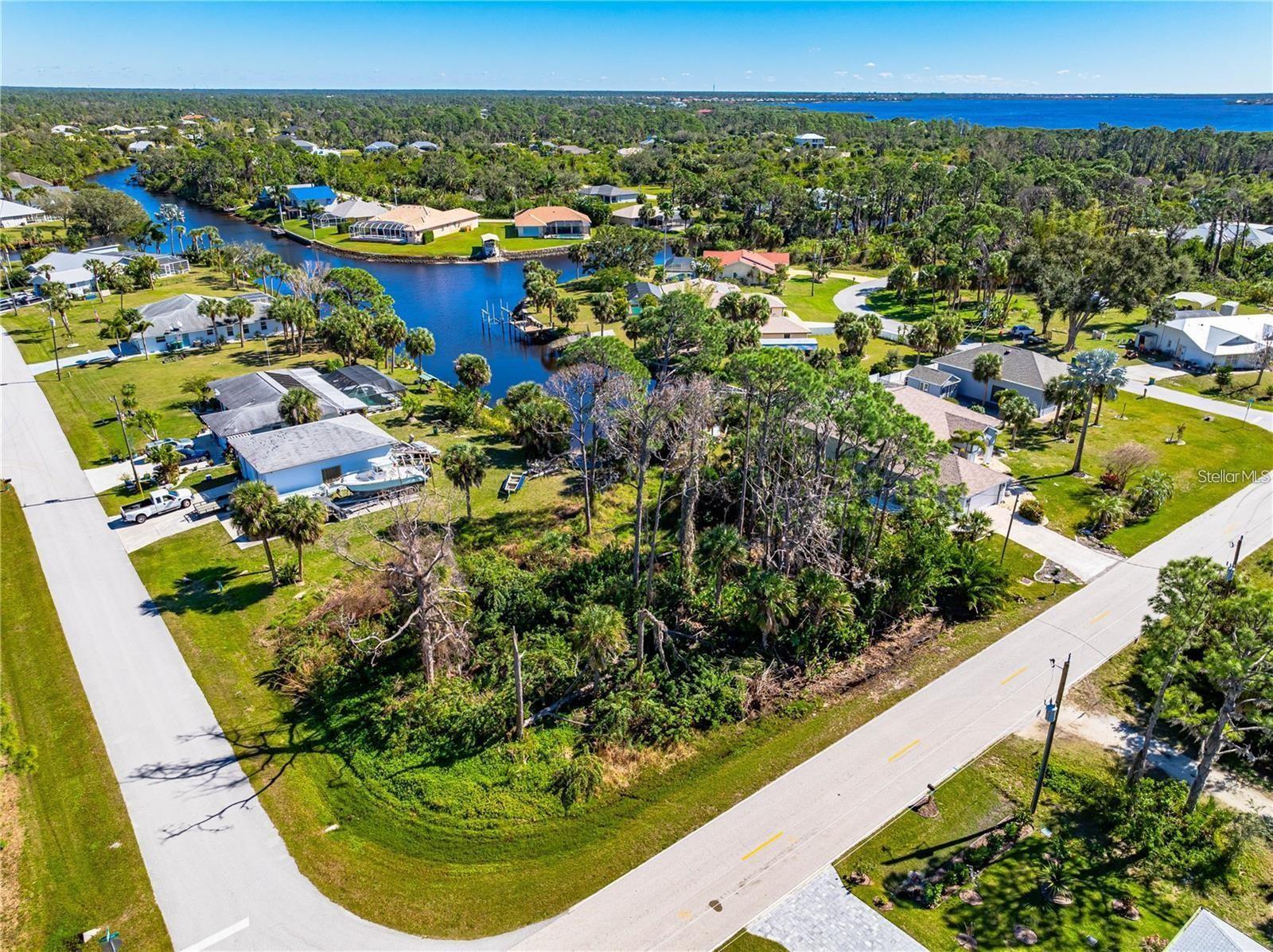 1096 CAMPBELL STREET, Port Charlotte, FL 33953 1096 CAMPBELL STREET, Port Charlotte, FL 33953