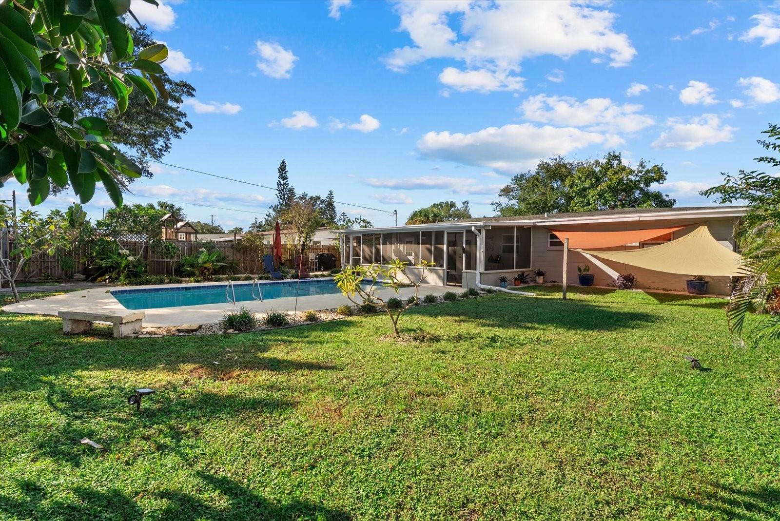 5766 37TH AVENUE N, St Petersburg, FL 33710