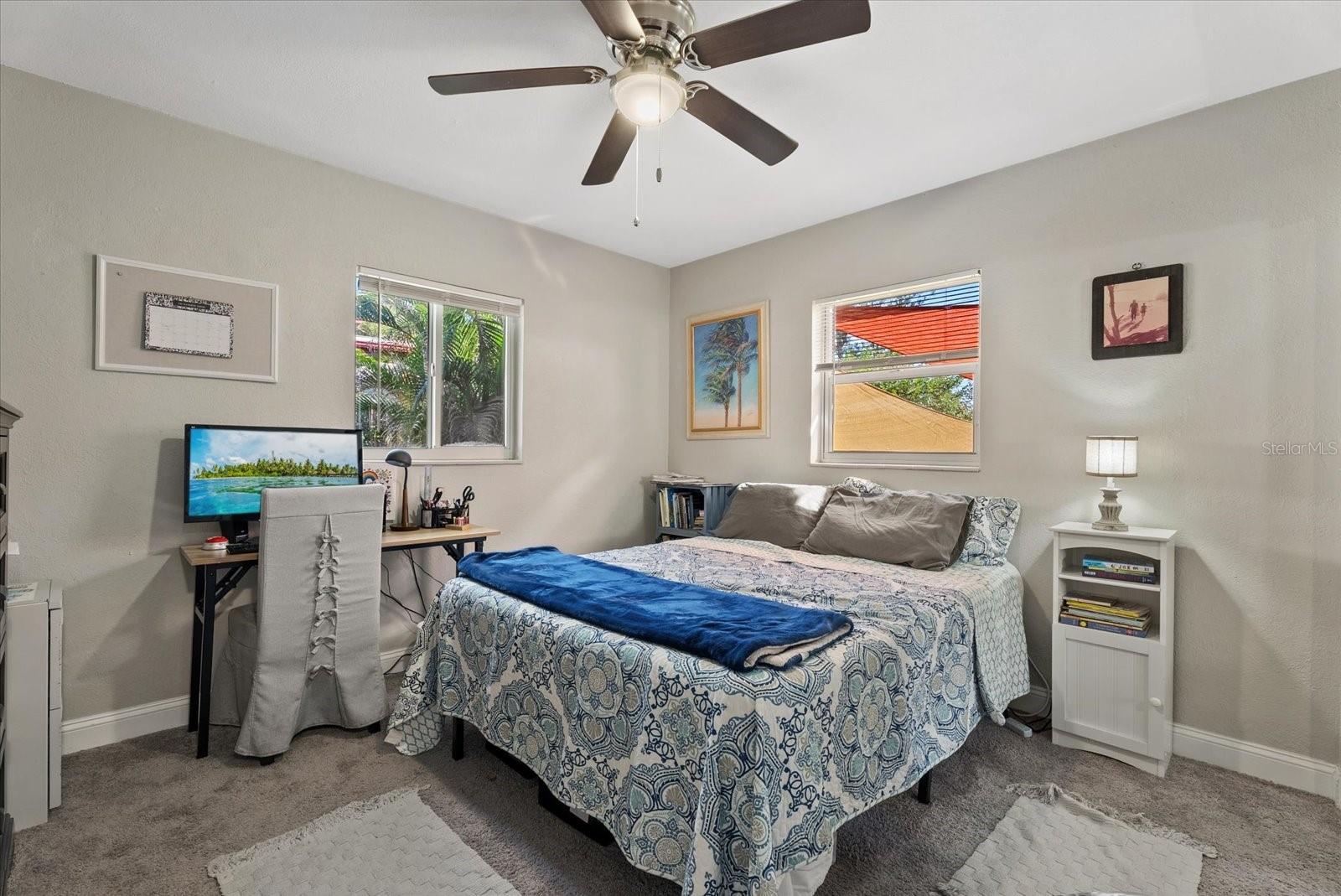 5766 37TH AVENUE N, St Petersburg, FL 33710