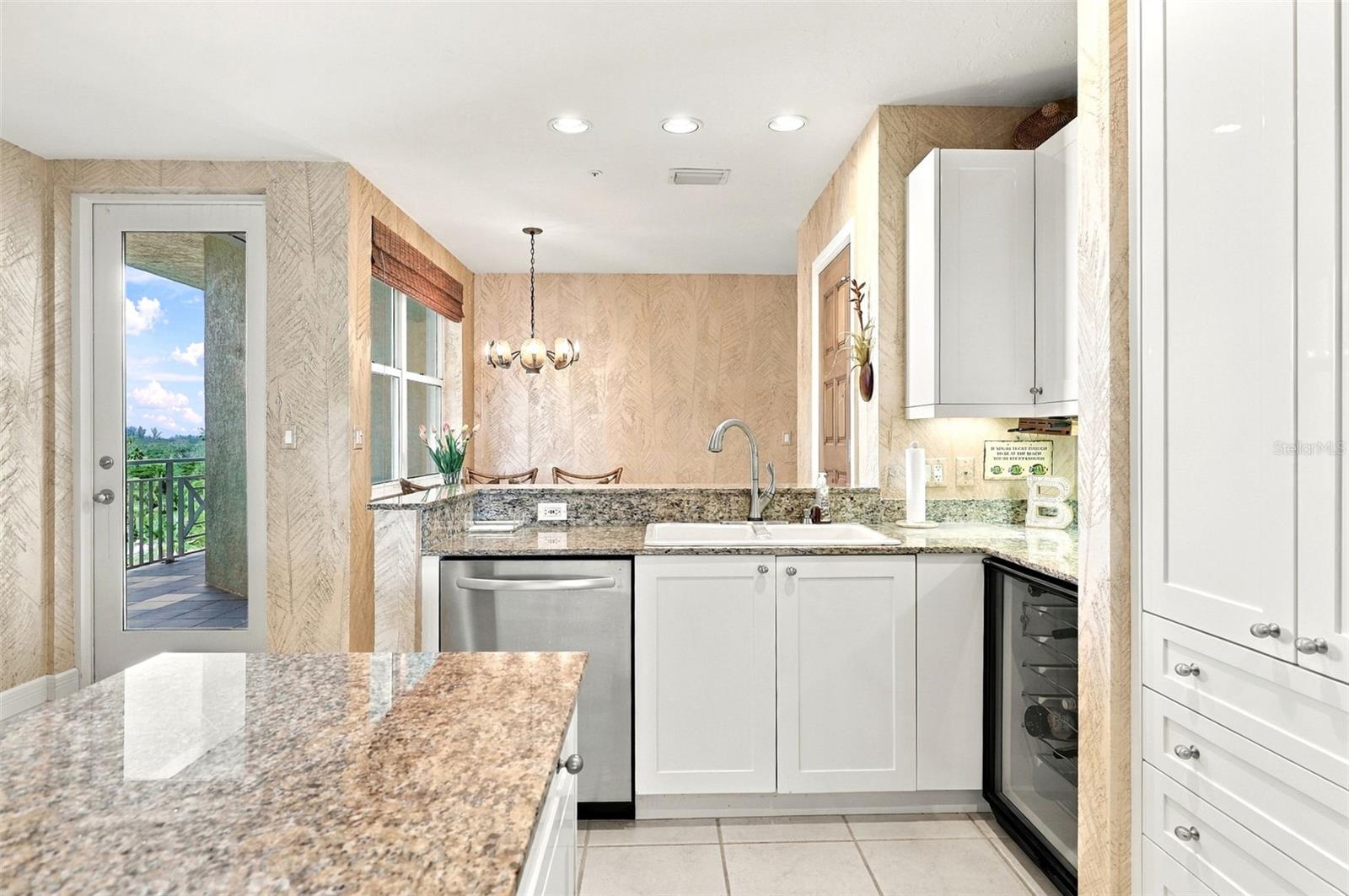 2185 GULF OF MEXICO DRIVE, #243, Longboat Key, FL 34228
