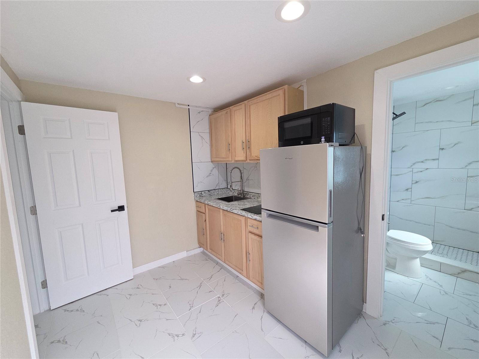 3129 BALDWIN AVENUE, Sarasota, FL 34232