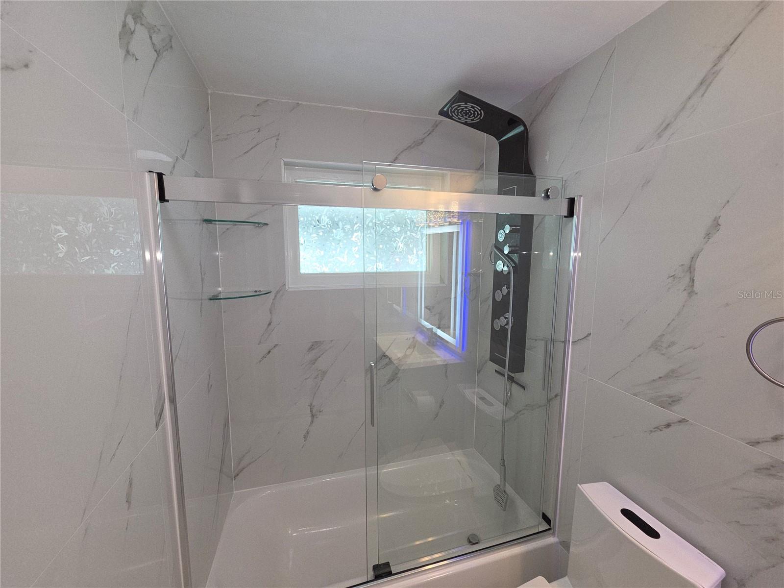 3129 BALDWIN AVENUE, Sarasota, FL 34232