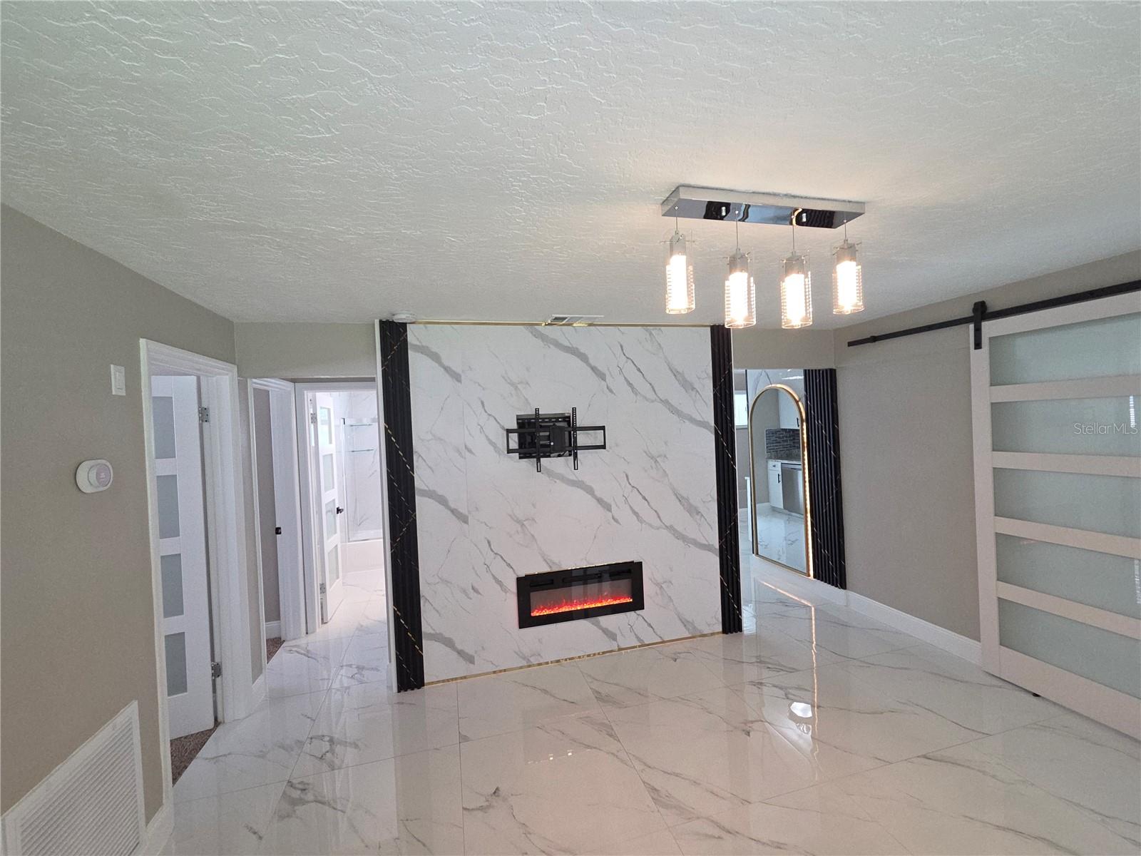 3129 BALDWIN AVENUE, Sarasota, FL 34232