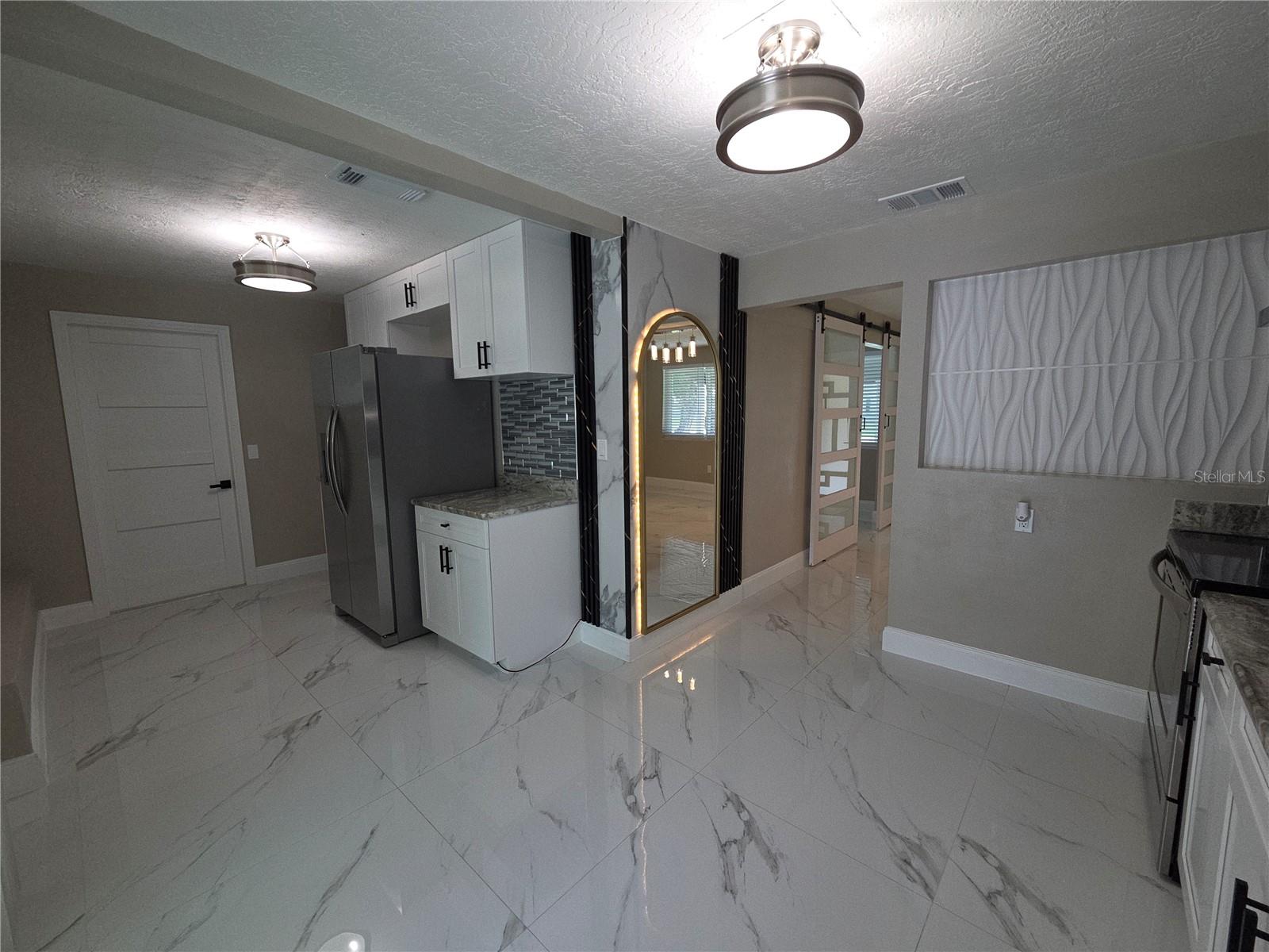 3129 BALDWIN AVENUE, Sarasota, FL 34232