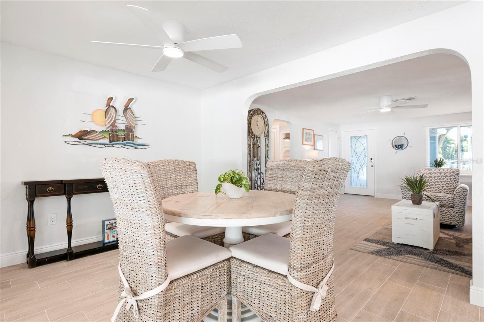 Breakfast area