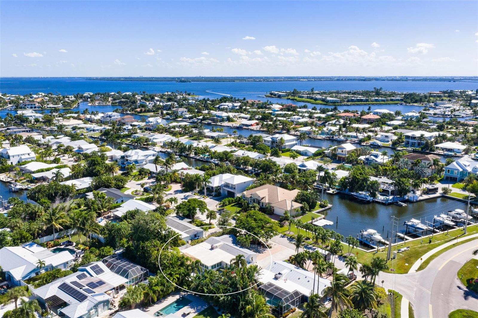 504 69TH STREET, Holmes Beach, FL 34217