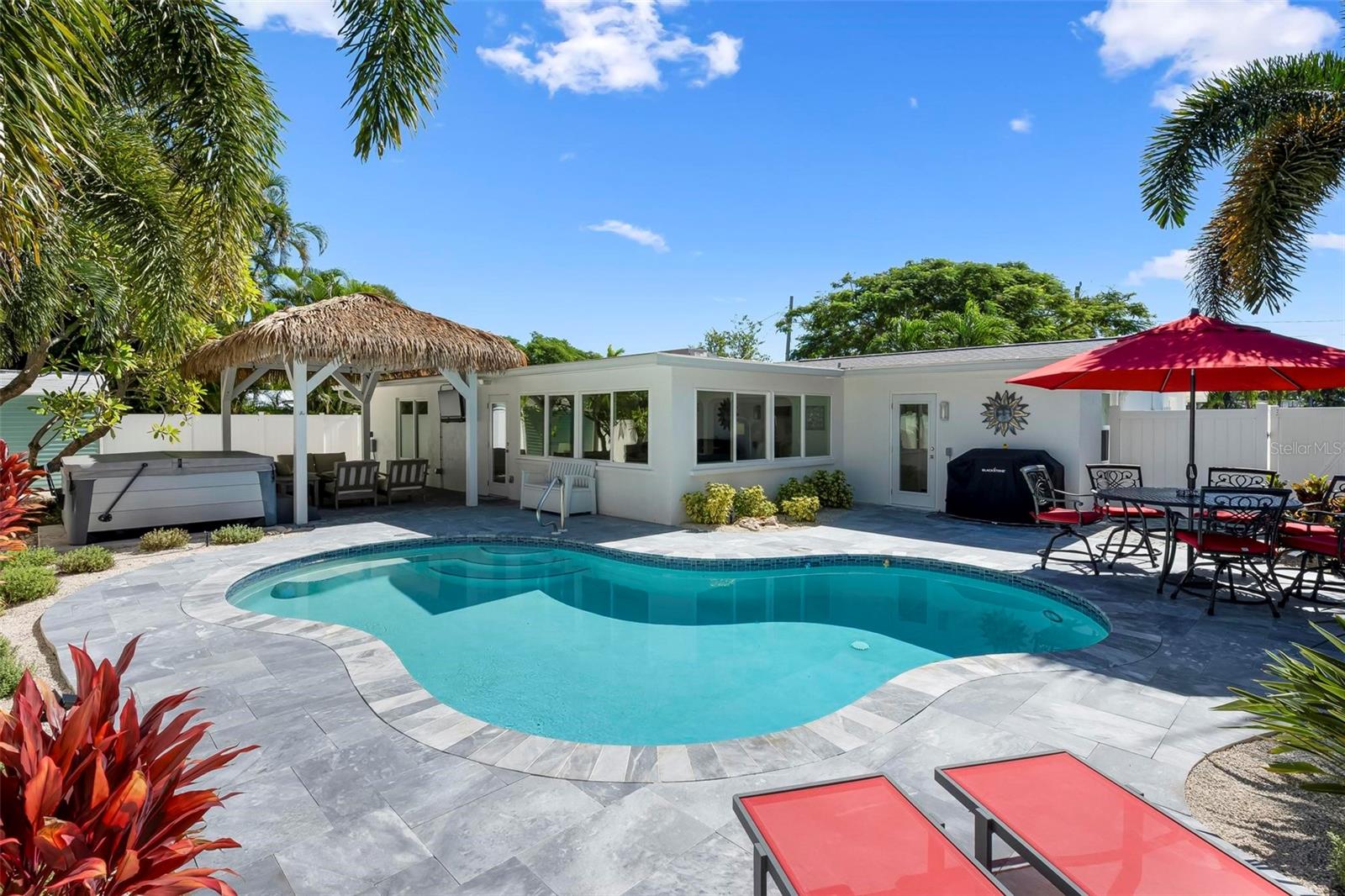 504 69TH STREET, Holmes Beach, FL 34217