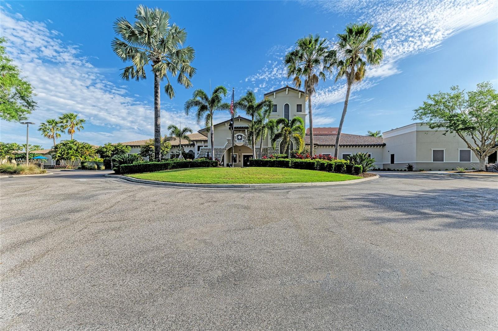 River Strand Golf & Country Club