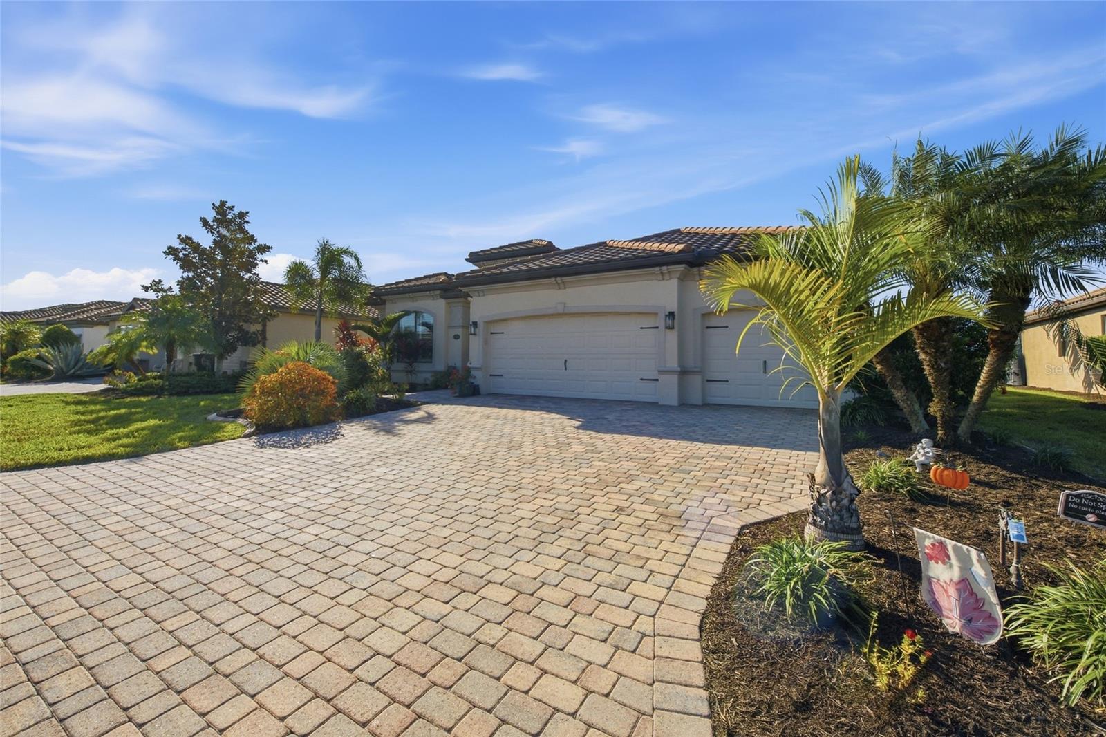 6726 ROOKERY LAKE DRIVE, Bradenton, FL 34212
