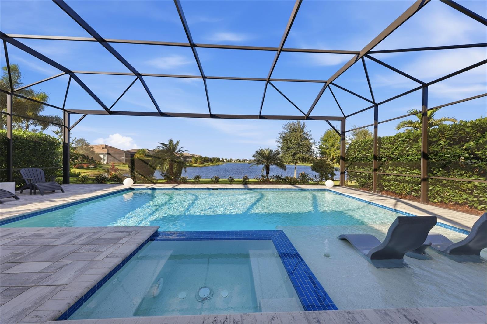 8281 PAVIA WAY, Lakewood Ranch, FL 34202