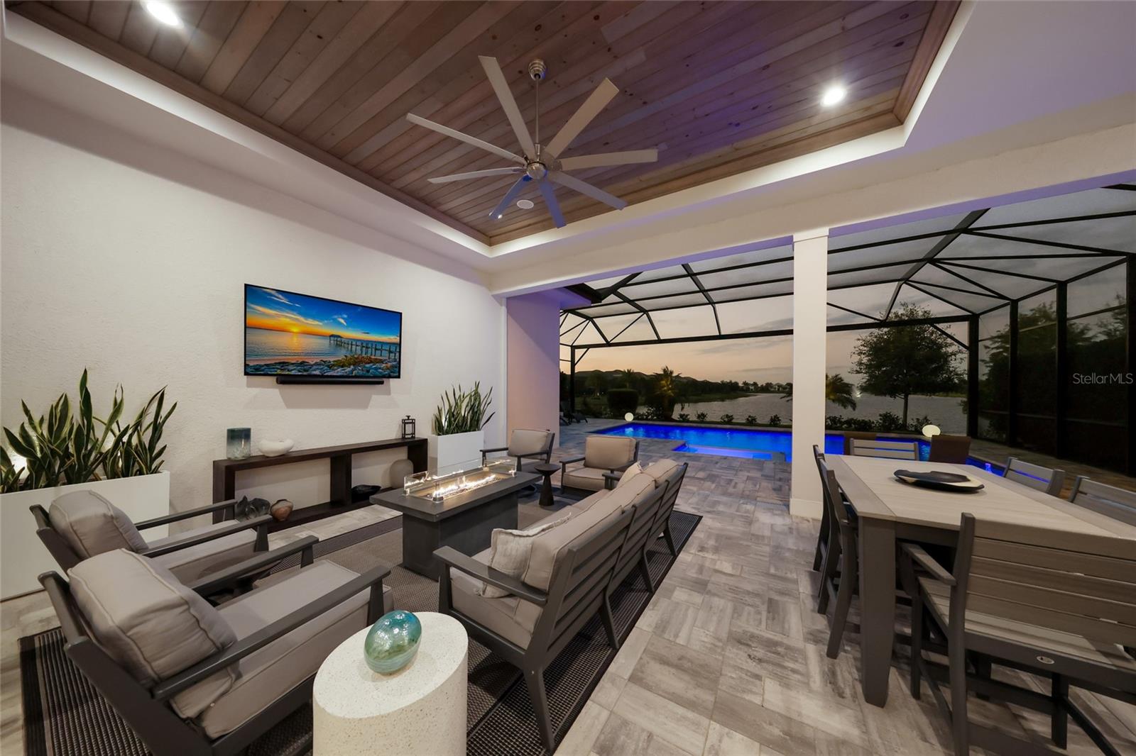 8281 PAVIA WAY, Lakewood Ranch, FL 34202