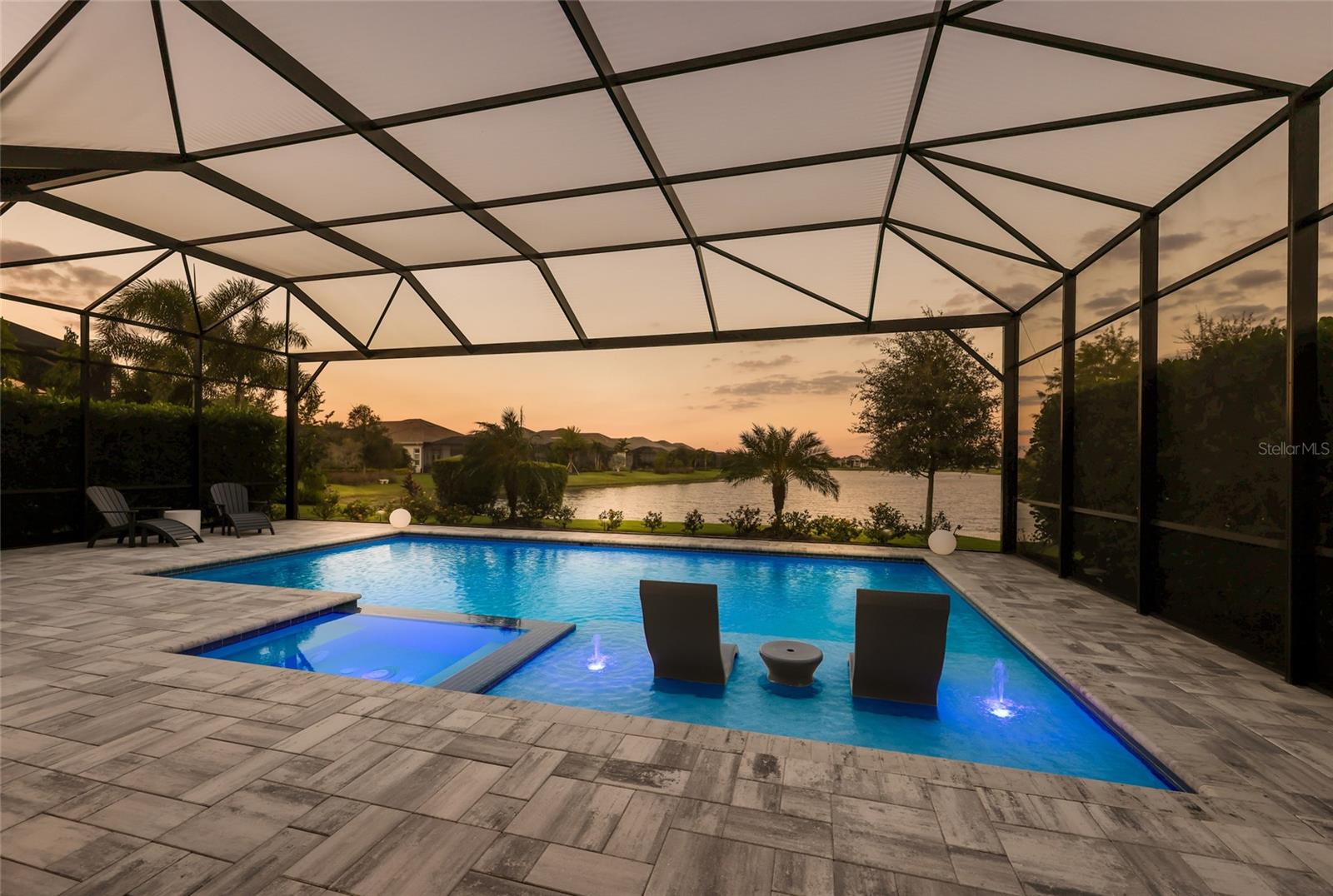 8281 PAVIA WAY, Lakewood Ranch, FL 34202
