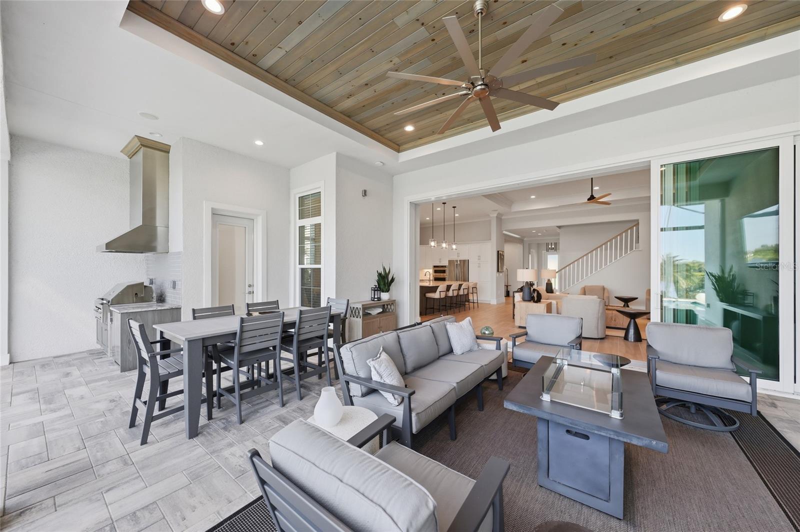 8281 PAVIA WAY, Lakewood Ranch, FL 34202