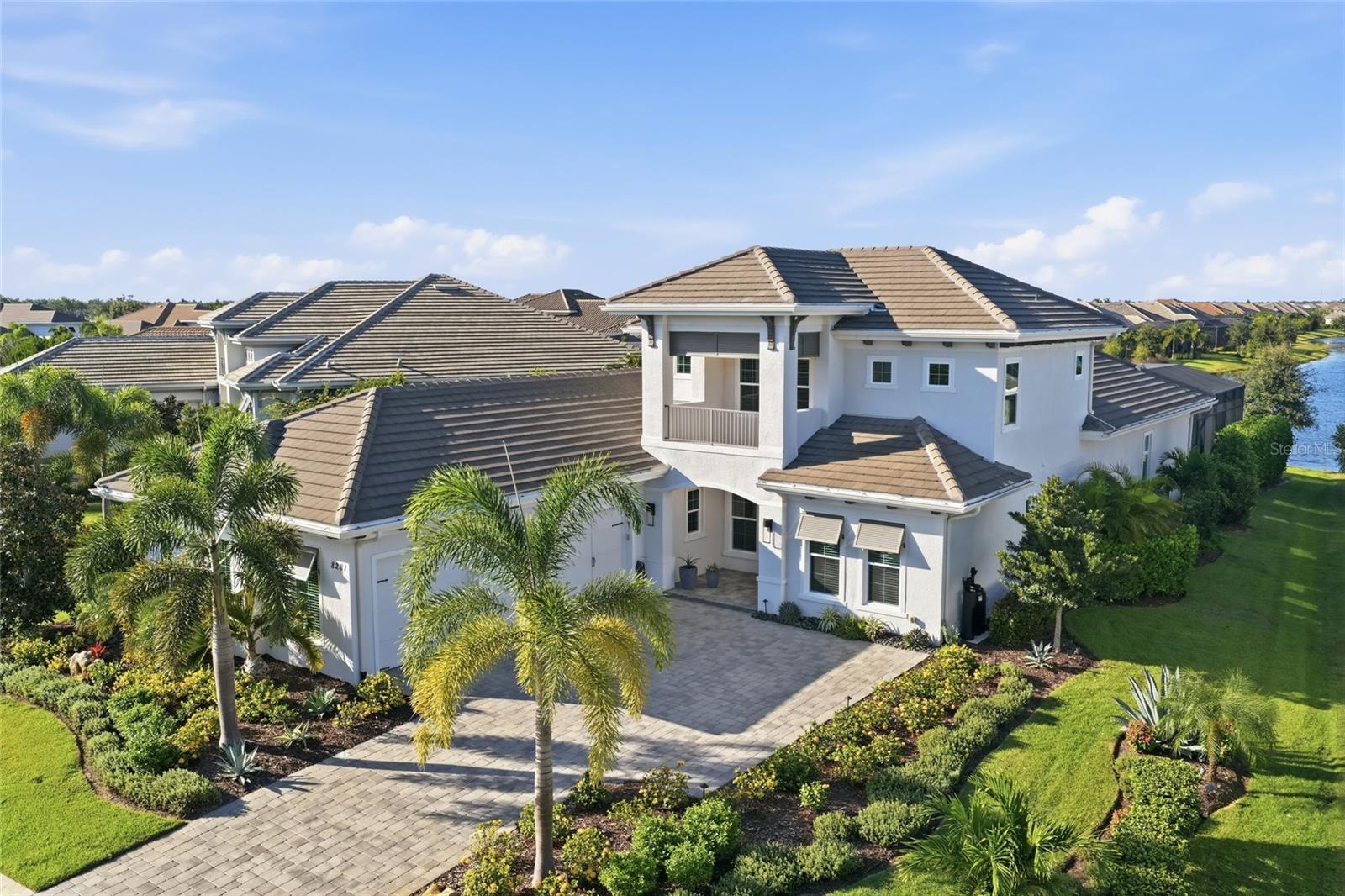 8281 PAVIA WAY, Lakewood Ranch, FL 34202