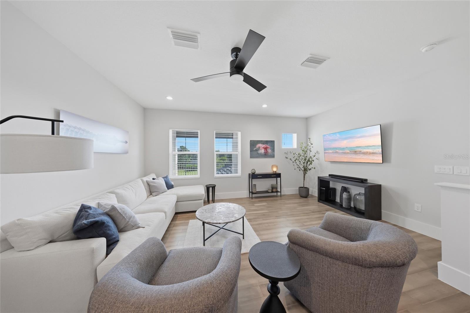 8281 PAVIA WAY, Lakewood Ranch, FL 34202