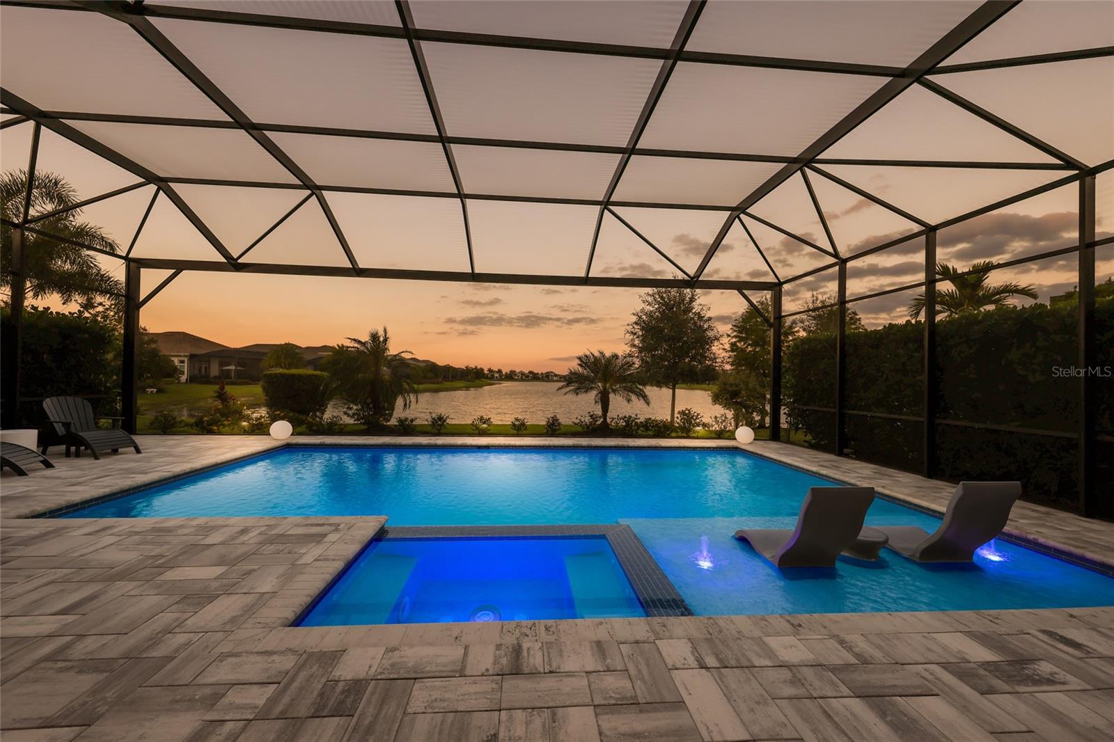 8281 PAVIA WAY, Lakewood Ranch, FL 34202