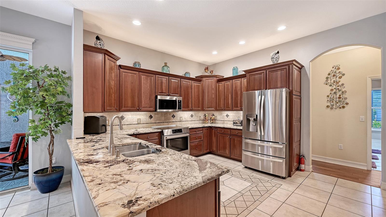 3974 SERENITY CIRCLE, Sarasota, FL 34235