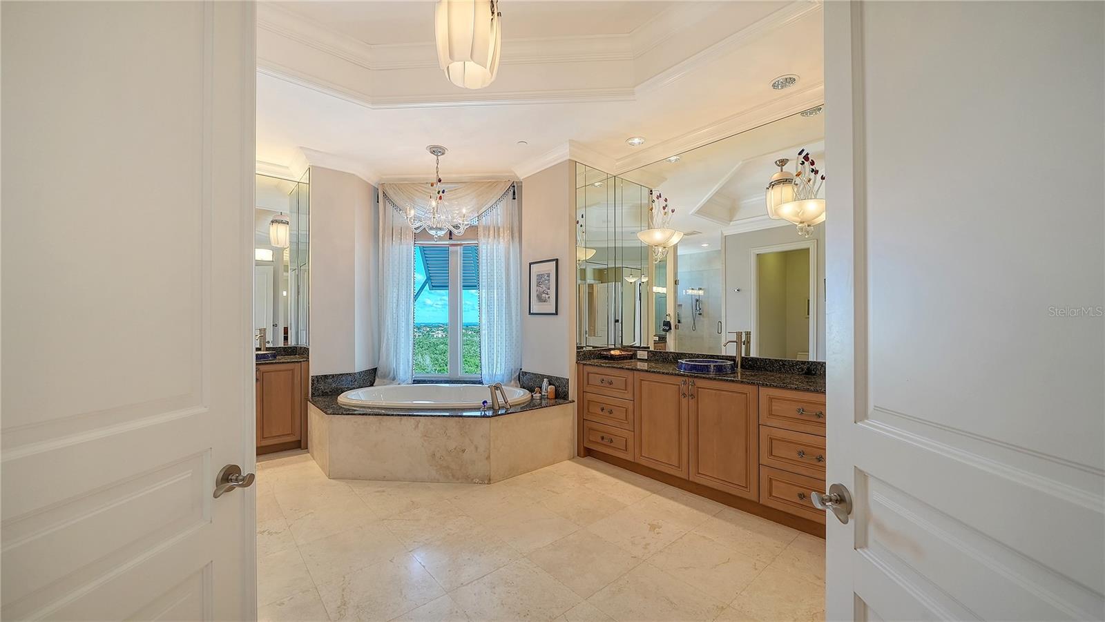 2050 BENJAMIN FRANKLIN DRIVE, #PH1102, Sarasota, FL 34236