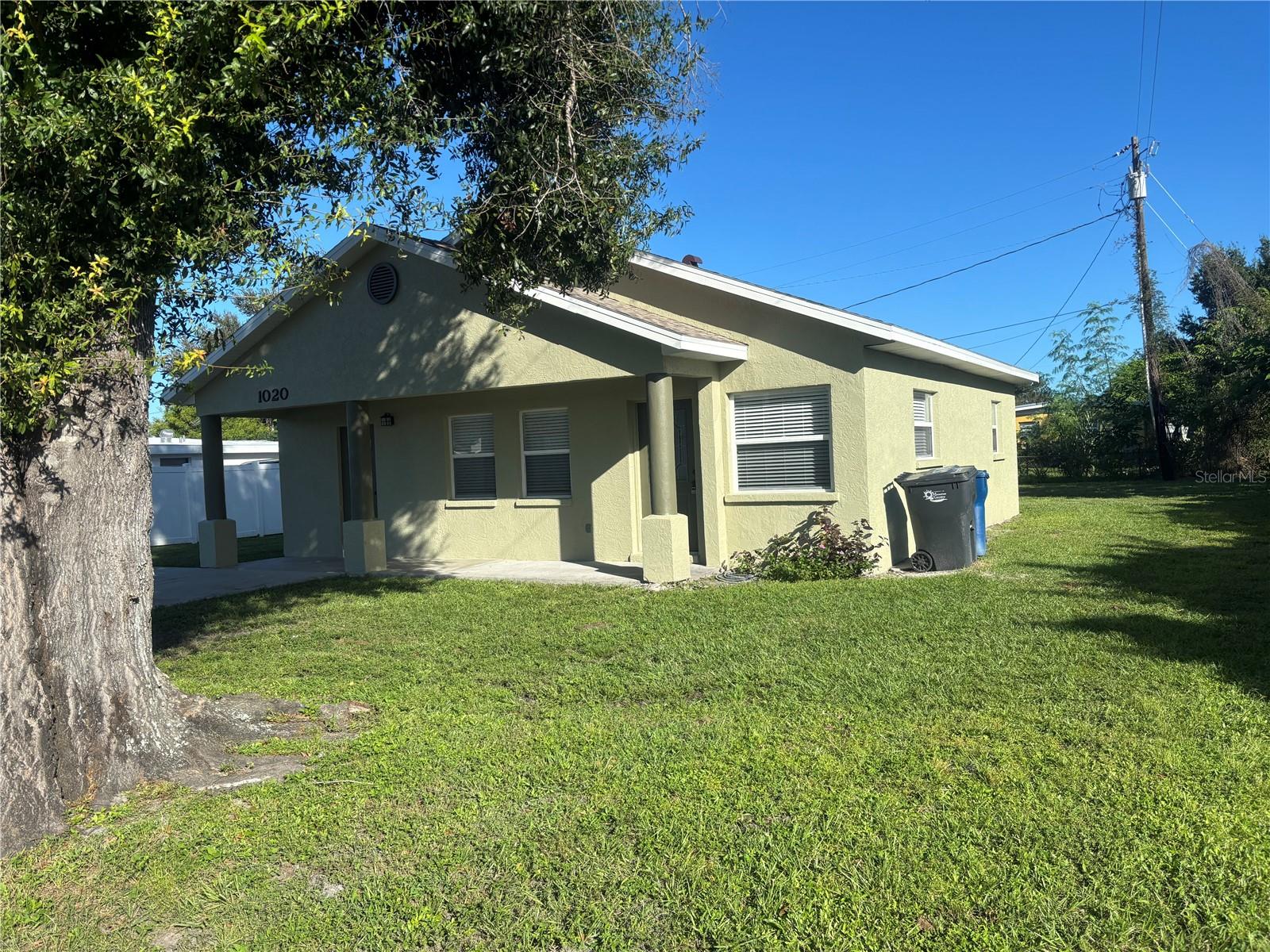 1020 25TH STREET E, Palmetto, FL 34221