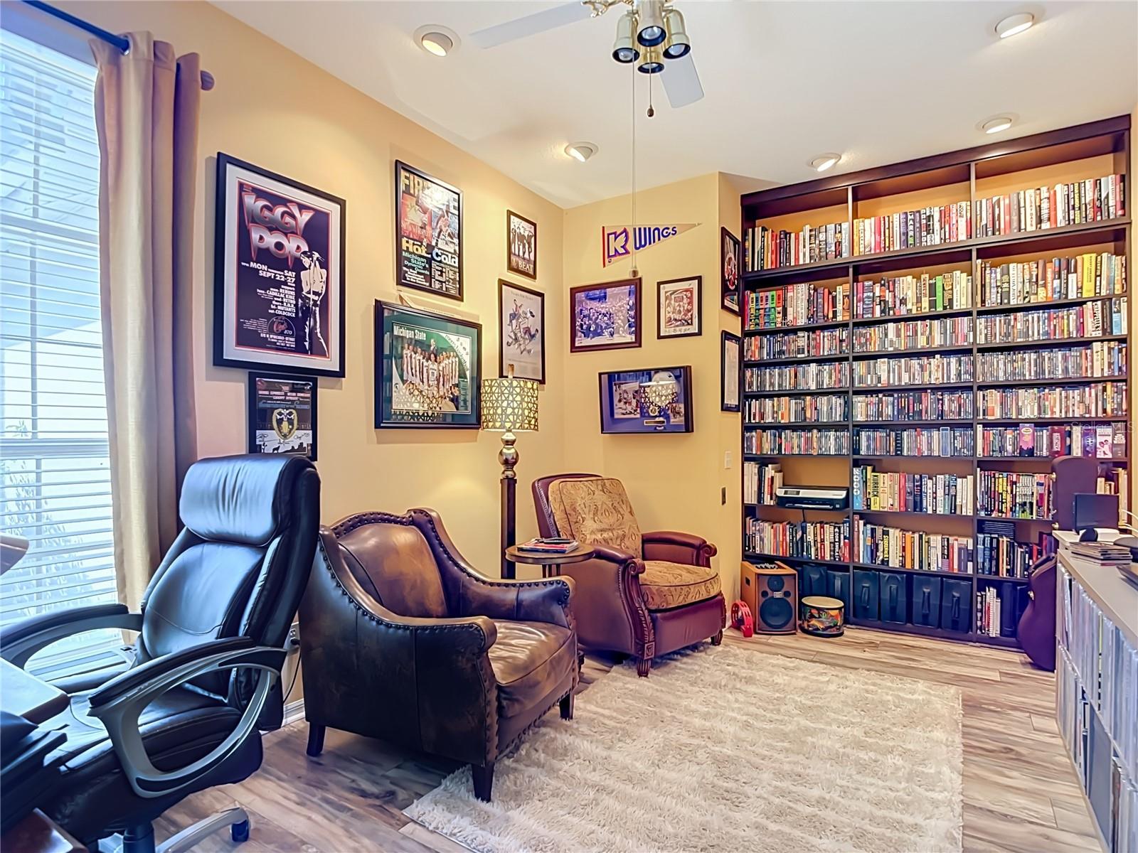 8704 BROADGREEN COURT, Tampa, FL 33647