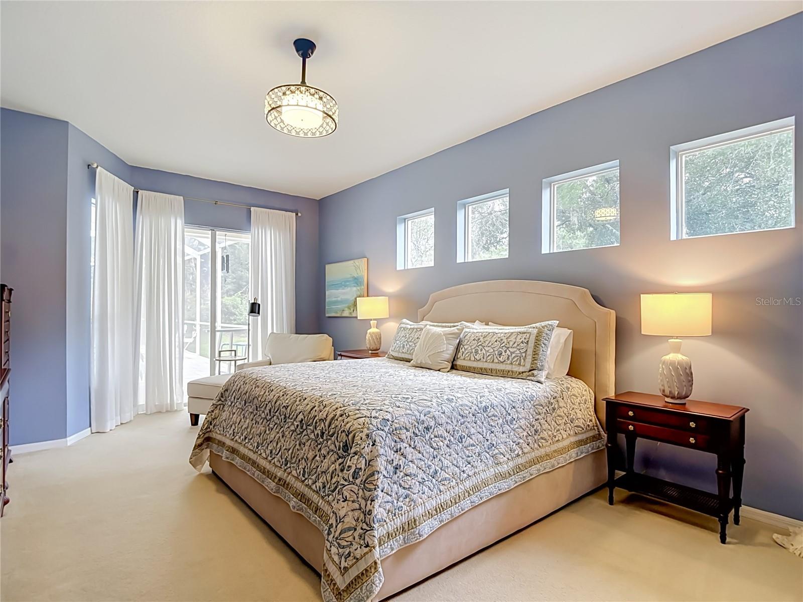 8704 BROADGREEN COURT, Tampa, FL 33647