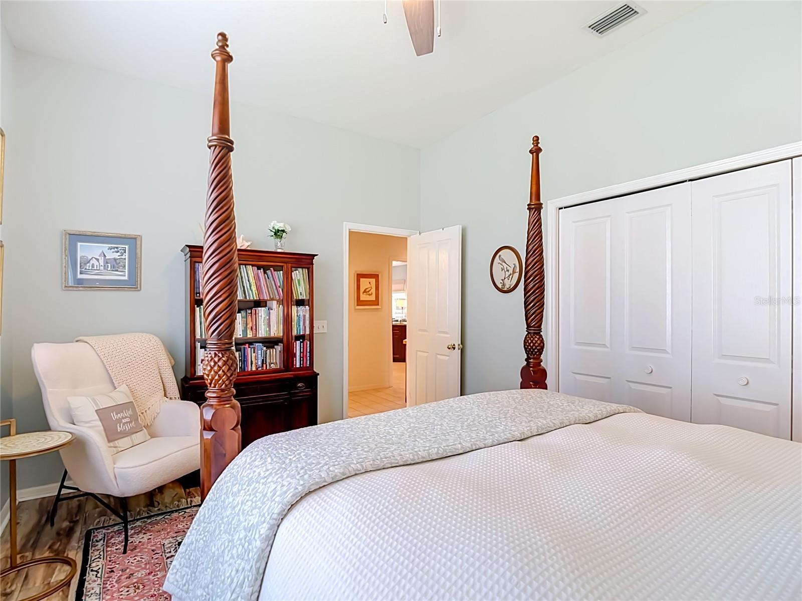 8704 BROADGREEN COURT, Tampa, FL 33647