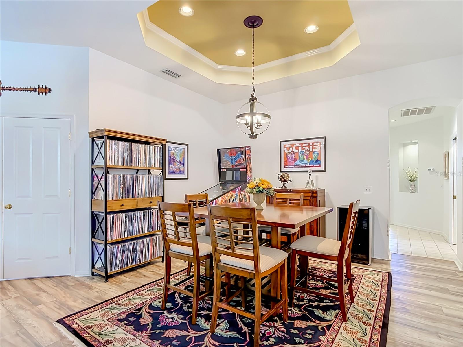8704 BROADGREEN COURT, Tampa, FL 33647