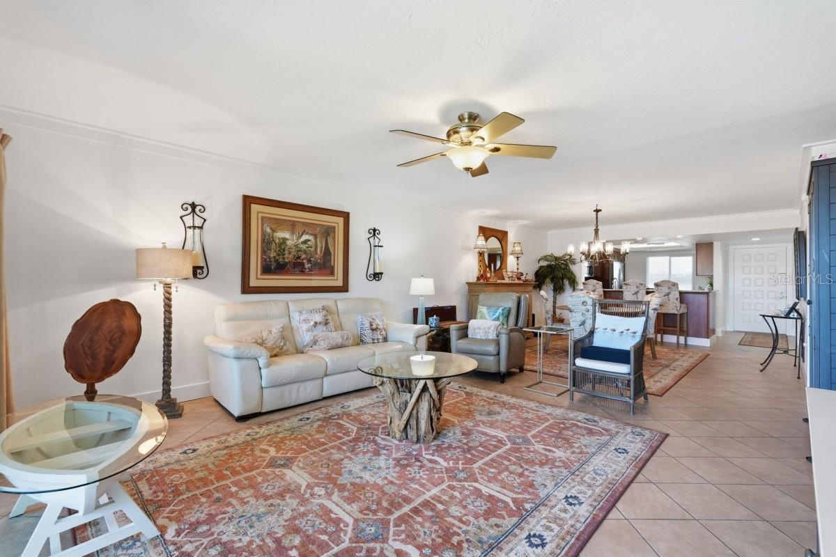 9604 CORTEZ ROAD W, #414, Bradenton, FL 34210