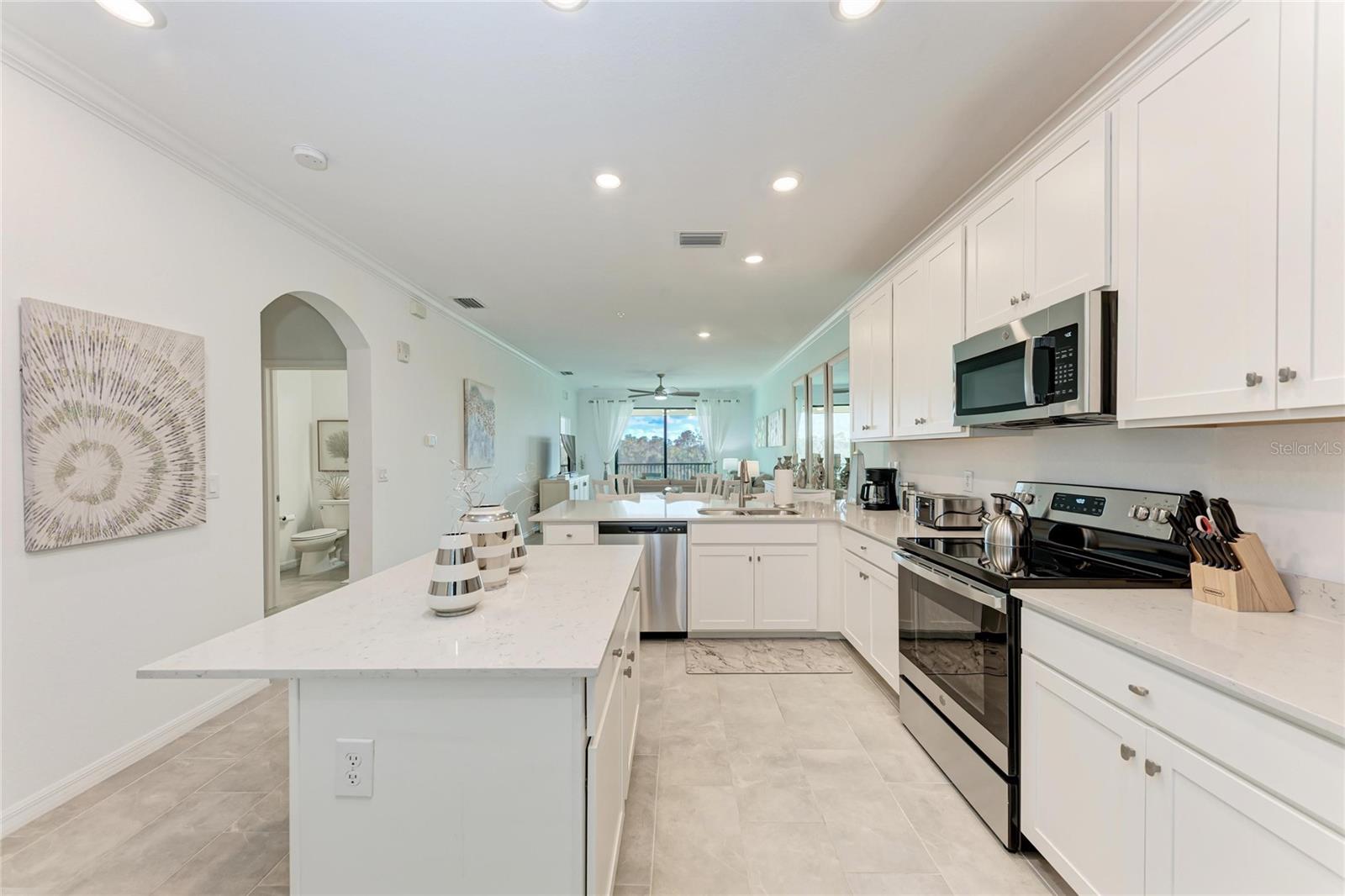 18114 GAWTHROP DRIVE, #404, Bradenton, FL 34211