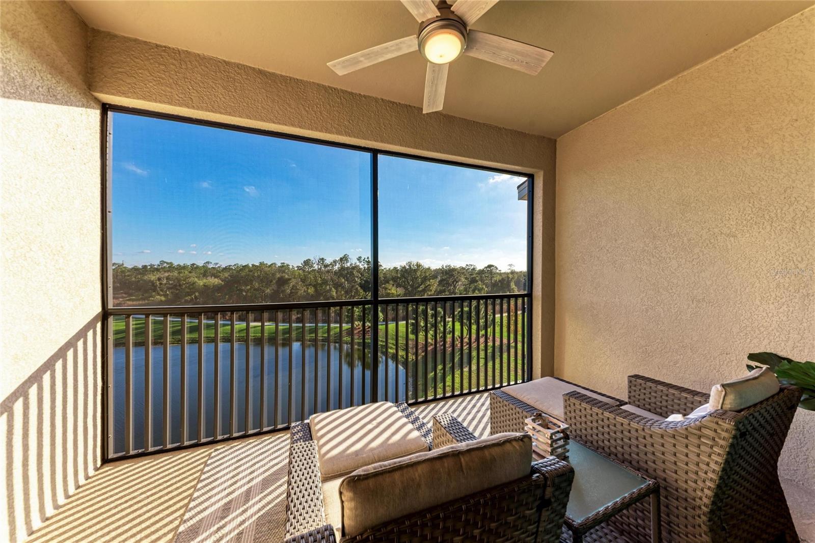18114 GAWTHROP DRIVE, #404, Bradenton, FL 34211