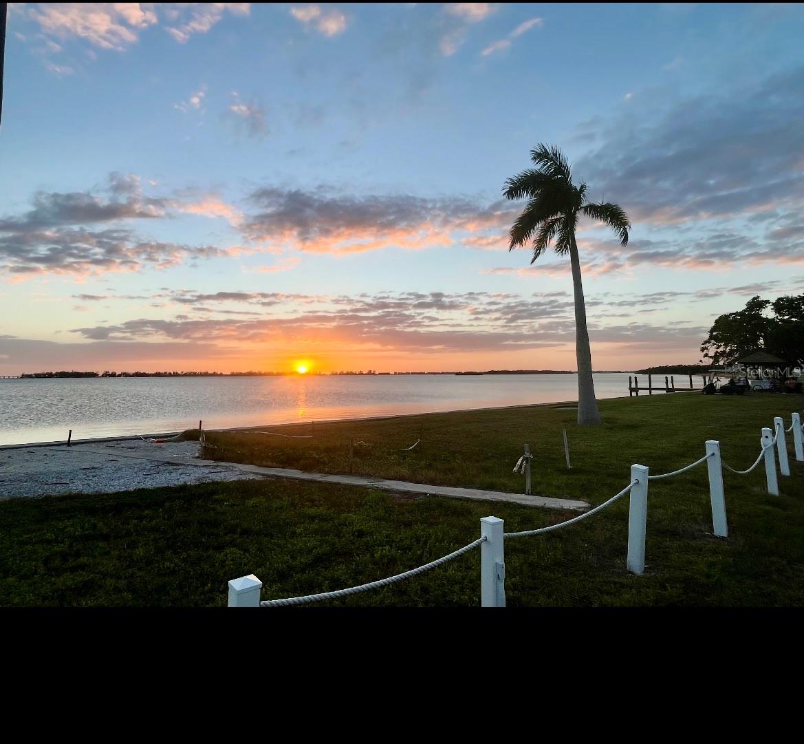 10315 CORTEZ RD W, #8-5TH 5TH STREET, Bradenton, FL 34210