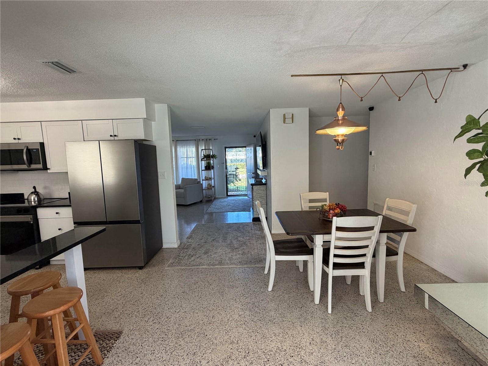 411 60TH STREET NW, Bradenton, FL 34209